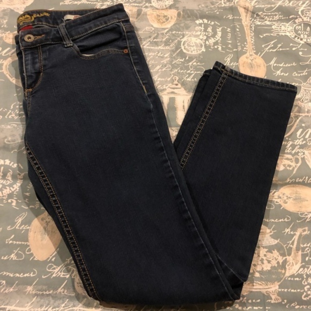 Arizona jeans size 7 Short skinny jeans